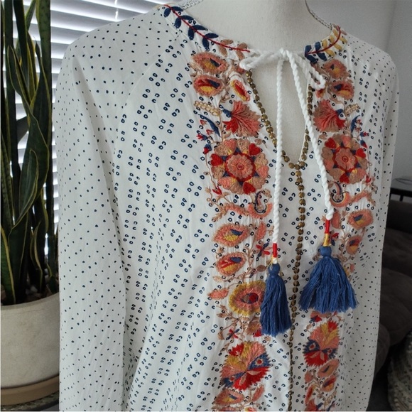 NWT Bohme Spanish Embroidered White Top Tassels Gold Beading M - Picture 7 of 9